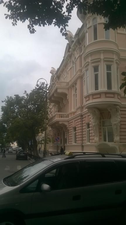 Oldbatumi Apartment Екстер'єр фото